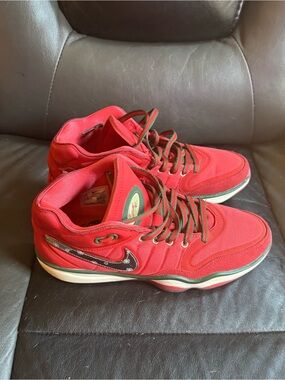 Nike Air Zoom GT Hustle 2 EP ‘Christmas’